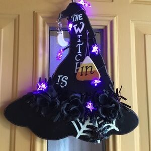 New Handcrafted The Witch is In/Out Wood Witch Hat Sign with Star lights